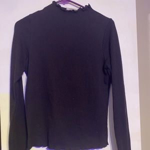 Black long sleeve shirt